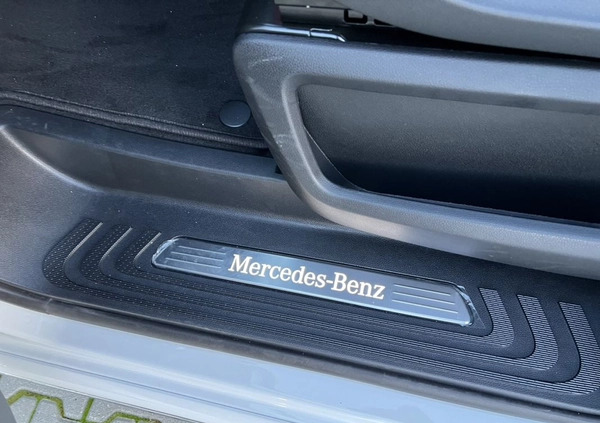 Mercedes-Benz EQV cena 399855 przebieg: 10, rok produkcji 2023 z Rumia małe 781